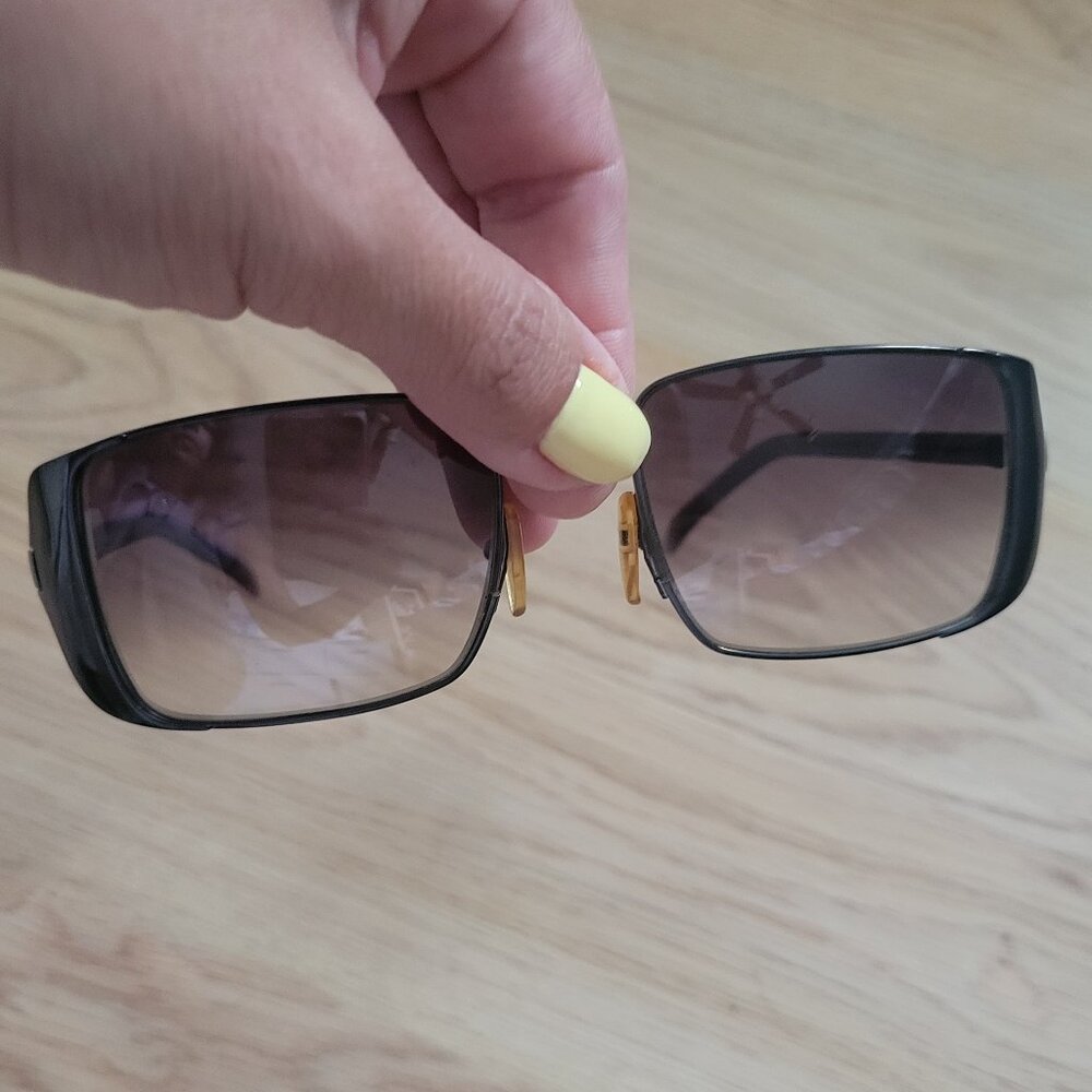 GUCCI vintage gray sunglasses